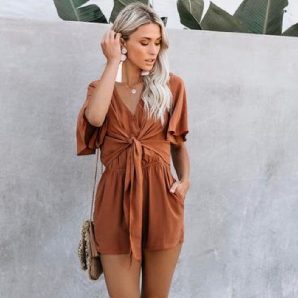 Vici Tie Front Romper-Canyon